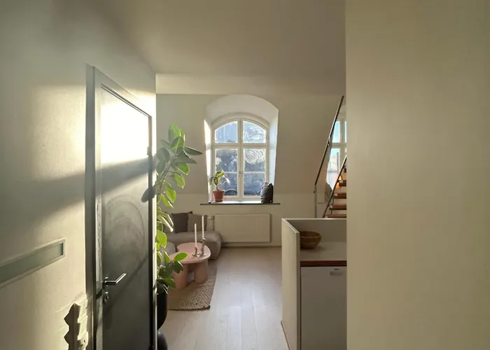 The Historical Posthallen In The Heart Of * Oslo